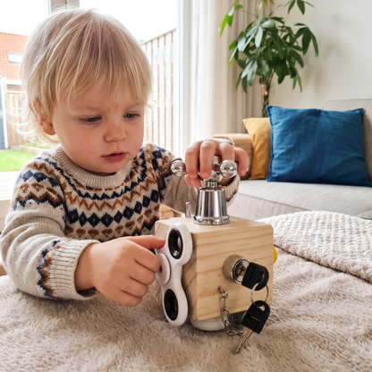Montessori speel- en leerkubus