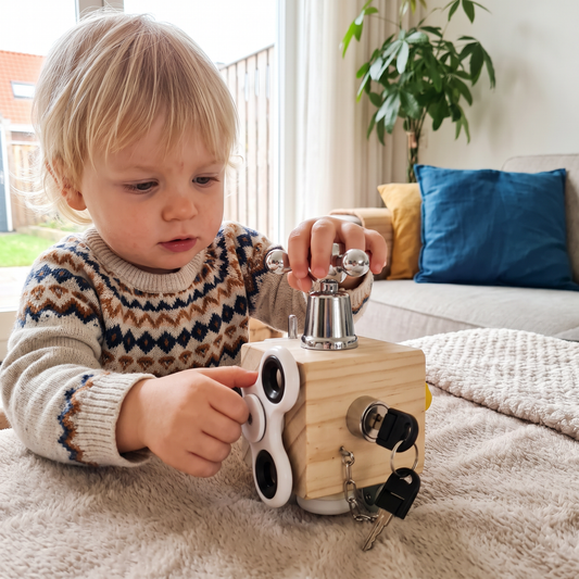 Montessori speel- en leerkubus