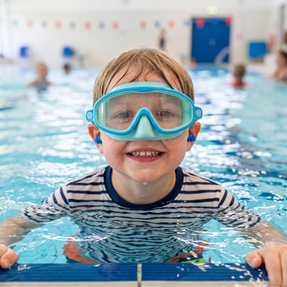 Praktische Zwembril voor Kinderen – Condensvrij, Veilige Pasvorm & Comfortabel Dragen